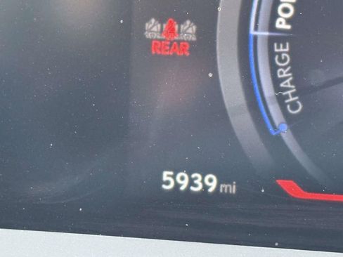 Used 2025 Lexus RZ 450e image 29