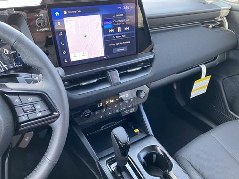 New 2026 Subaru Outback Limited image 16