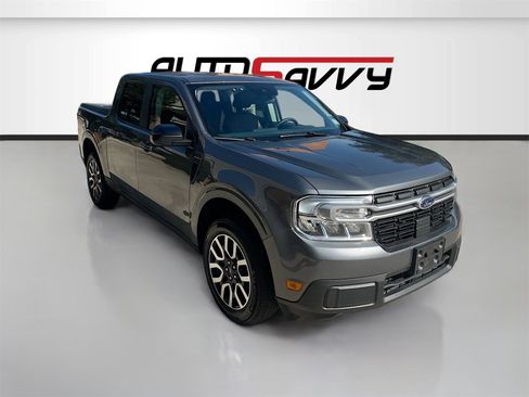 Used 2024 Ford Maverick Lariat image 1