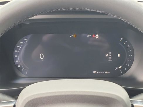 New 2026 Volvo XC40 B5 Ultra w/ Climate Package image 17