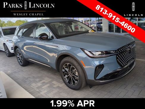 Used 2026 Lincoln Nautilus Premier AWD/4WD image 1