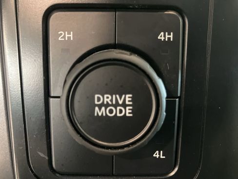 Used 2023 Ford F150 XLT w/ XTR Package AWD/4WD image 15