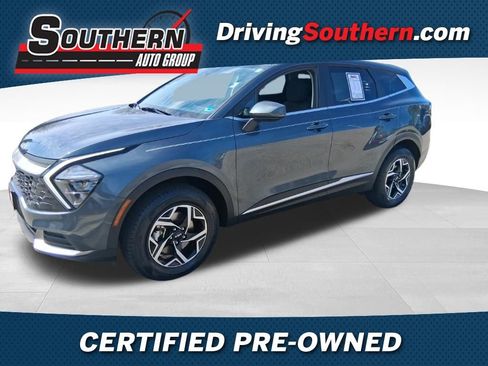 Certified 2023 Kia Sportage LX image 1