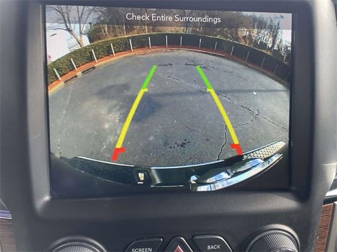 Used 2019 RAM 1500 Laramie image 18