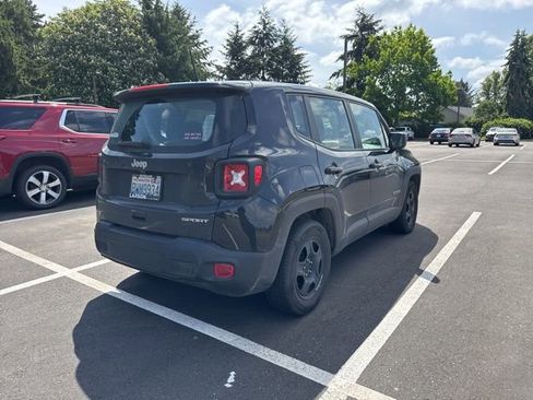 Used 2020 Jeep Renegade Sport FWD image 3
