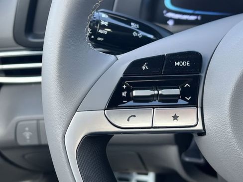 New 2026 Hyundai Elantra Sport FWD image 19