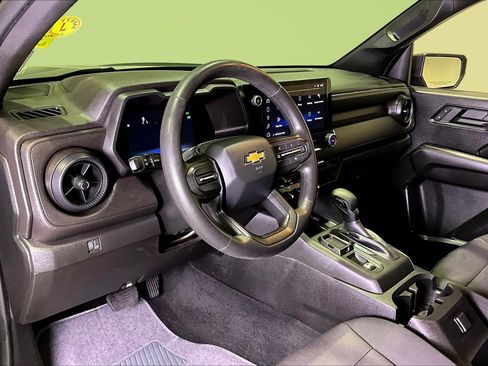 Used 2023 Chevrolet Colorado W/T image 16