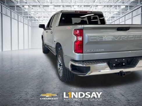 Used 2023 Chevrolet Silverado 1500 LT image 8