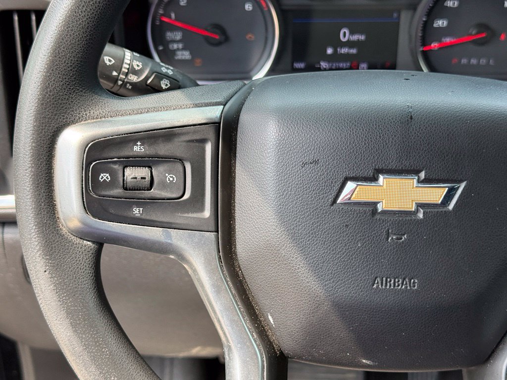 Used 2020 Chevrolet Silverado 1500 LT w/ LT Value Package AWD/4WD image 15