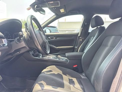 Used 2022 Honda Civic Sport image 13