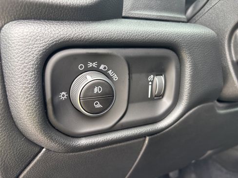 New 2026 RAM 2500 Tradesman AWD/4WD image 12