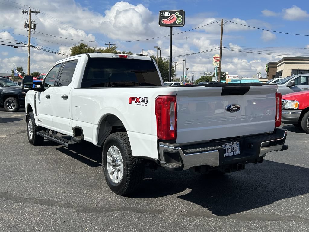 Used 2024 Ford F250 XLT w/ FX4 Off-Road Package AWD/4WD image 28