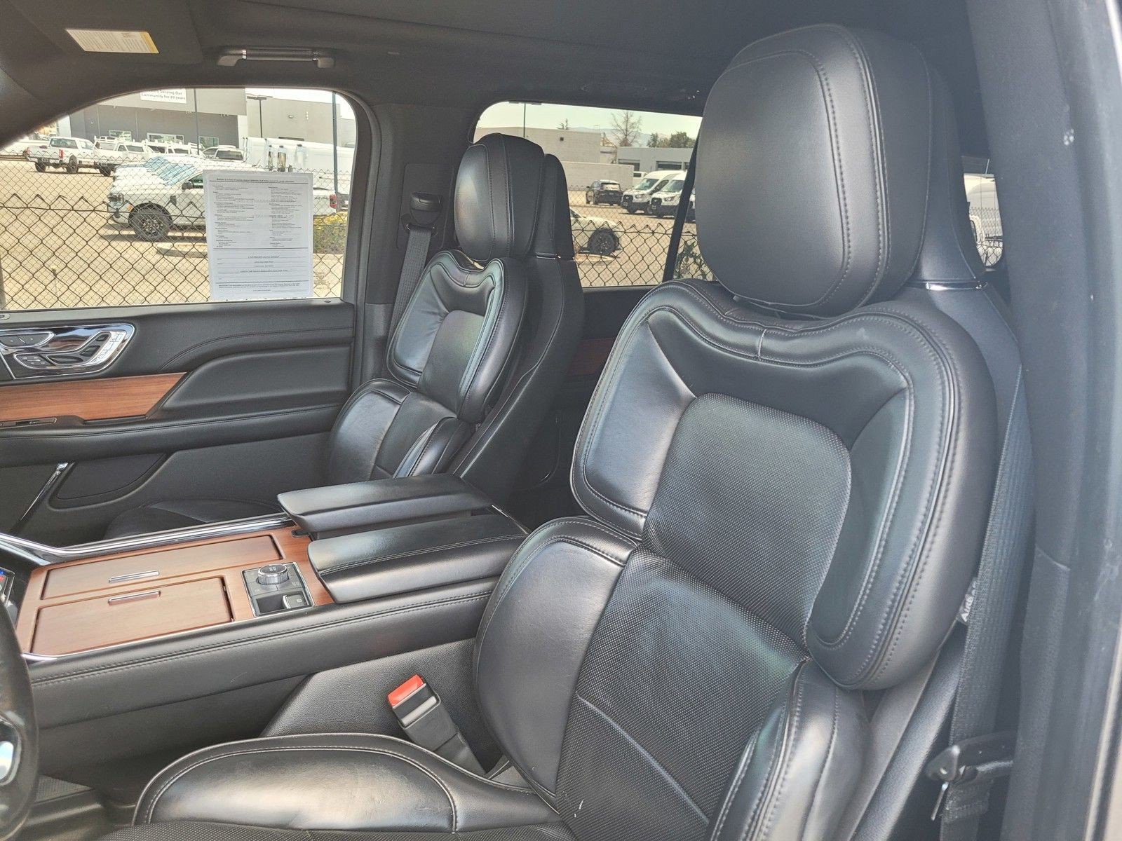 Certified 2019 Lincoln Navigator Reserve AWD/4WD image 22