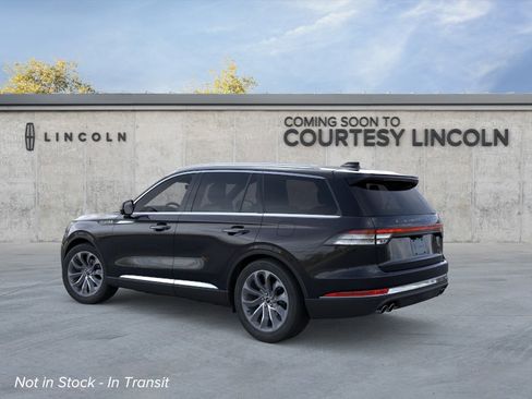 New 2026 Lincoln Aviator AWD image 4