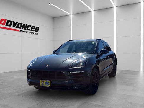 Used 2018 Porsche Macan GTS image 3