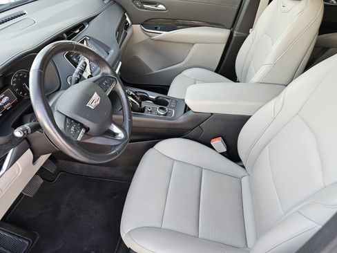 Certified 2023 Cadillac XT4 Premium Luxury FWD image 16