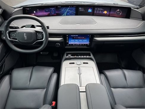 New 2025 Lincoln Navigator Reserve w/ Jet Appearance Package image 25