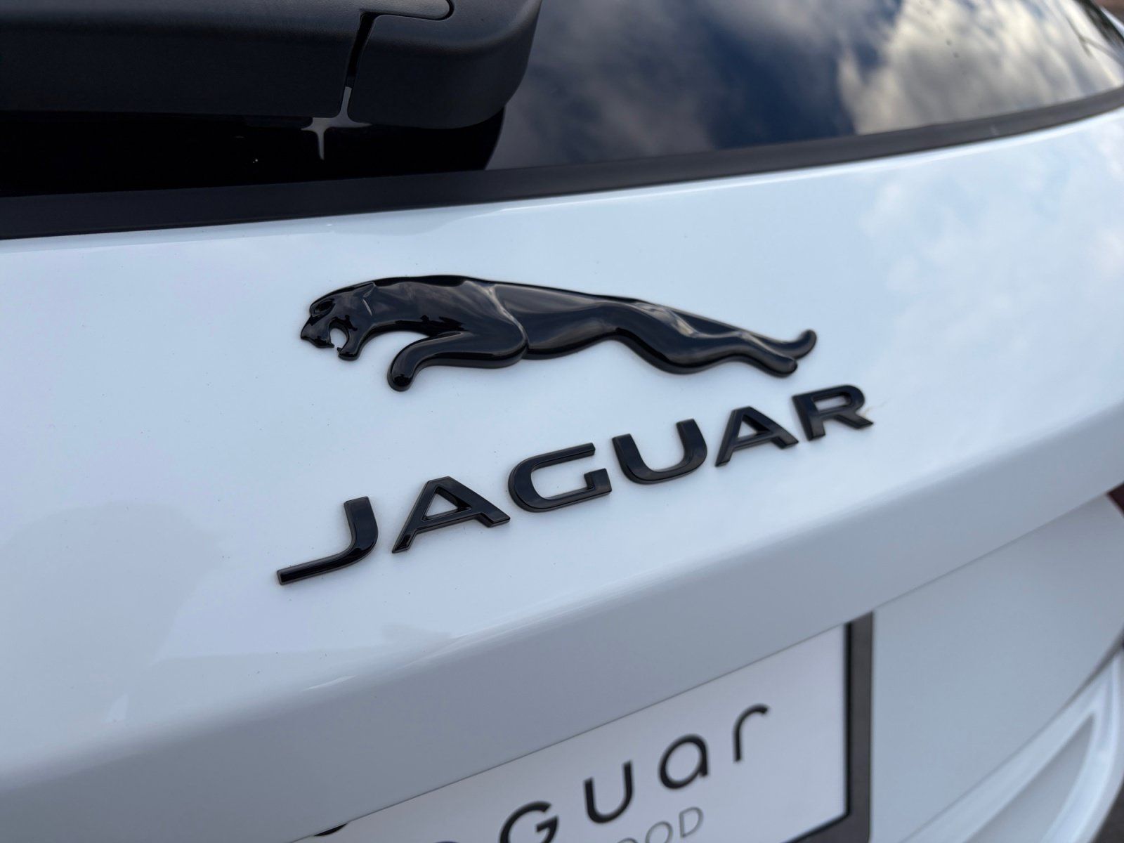 Used 2026 Jaguar F-PACE R-Dynamic S AWD/4WD image 22