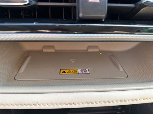 Certified 2024 Toyota Highlander Platinum FWD image 19