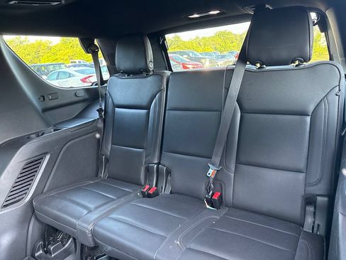 Used 2021 Chevrolet Tahoe High Country AWD/4WD image 14