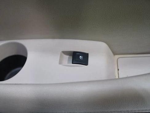Used 2015 Cadillac Escalade Premium AWD/4WD image 54