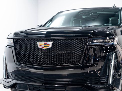 Used 2024 Cadillac Escalade Sport Platinum AWD/4WD image 74