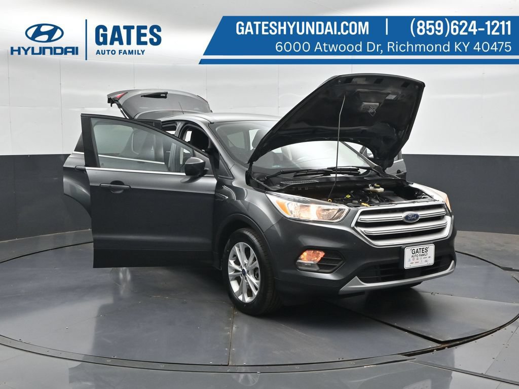 Used 2019 Ford Escape SE AWD/4WD image 54