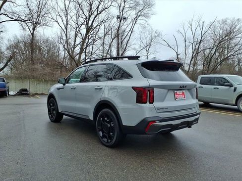 Used 2025 Kia Sorento X-Line EX image 6
