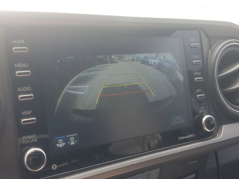 Used 2023 Toyota Tacoma TRD Sport w/ Advanced Technology Package image 25