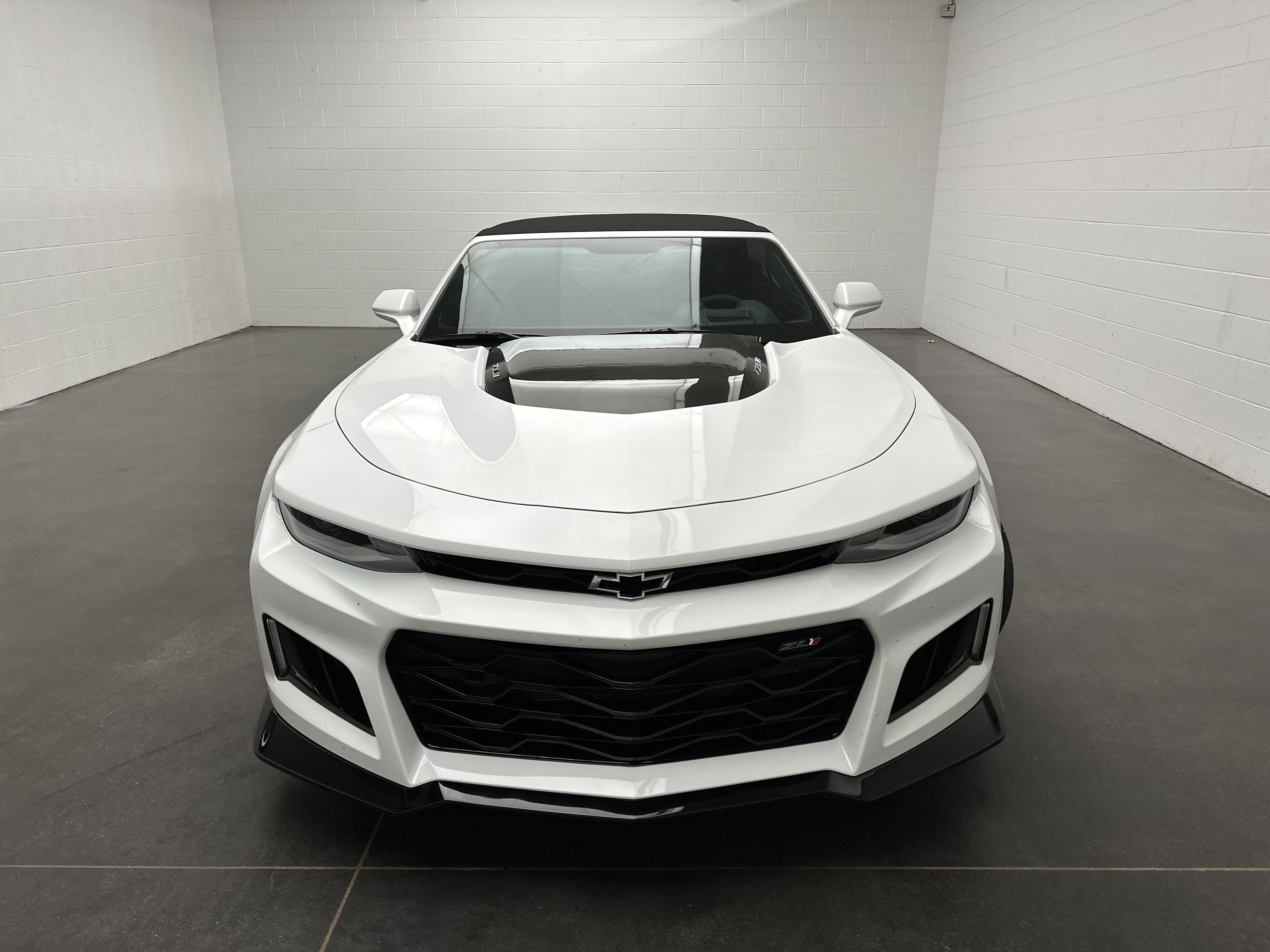 Used 2024 Chevrolet Camaro ZL1 RWD image 3