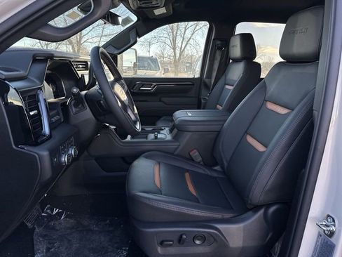 New 2026 GMC Sierra 2500 AT4 w/ Max Trailering Package image 19