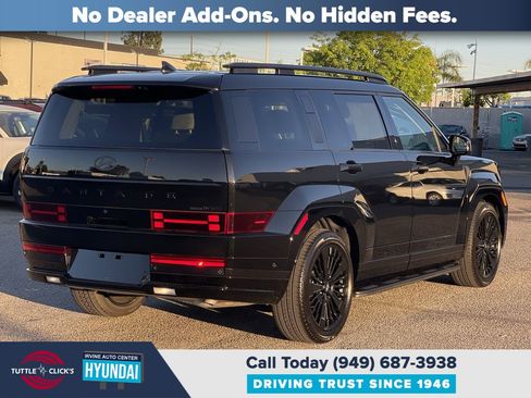 Used 2025 Hyundai Santa Fe Calligraphy AWD/4WD image 6