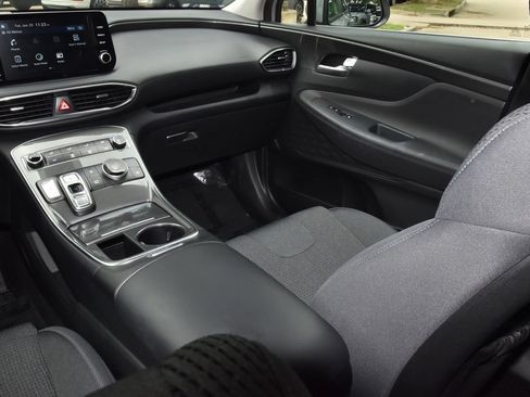 Used 2023 Hyundai Santa Fe SE FWD image 17
