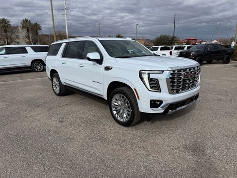 New 2026 GMC Yukon XL Denali w/ Sun & Power Step Package image 3