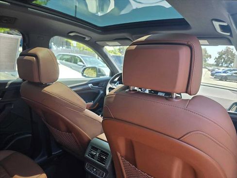 New 2025 Audi Q5 e Premium Plus image 15
