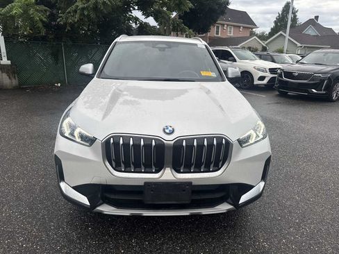 Used 2023 BMW X1 xDrive28i w/ Convenience Package AWD/4WD image 3