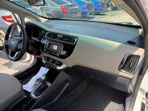 Used 2017 Kia Rio LX FWD image 22