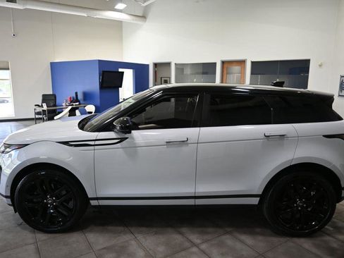 Used 2020 Land Rover Range Rover Evoque SE AWD/4WD image 2