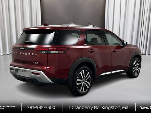Certified 2024 Nissan Pathfinder Platinum AWD/4WD image 5