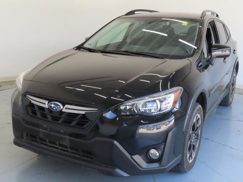 Certified 2023 Subaru Crosstrek 2.0i Premium AWD/4WD image 7