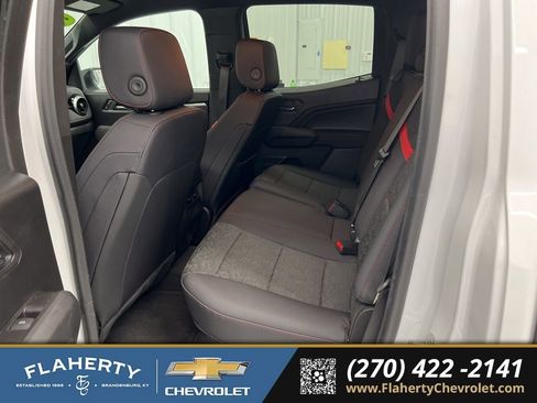 Used 2024 Chevrolet Colorado Z71 w/ Z71 Convenience Package 2 image 11