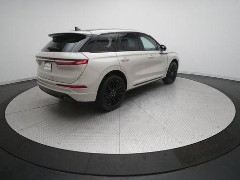 Used 2023 Lincoln Corsair Standard w/ Equipment Group 101A image 14