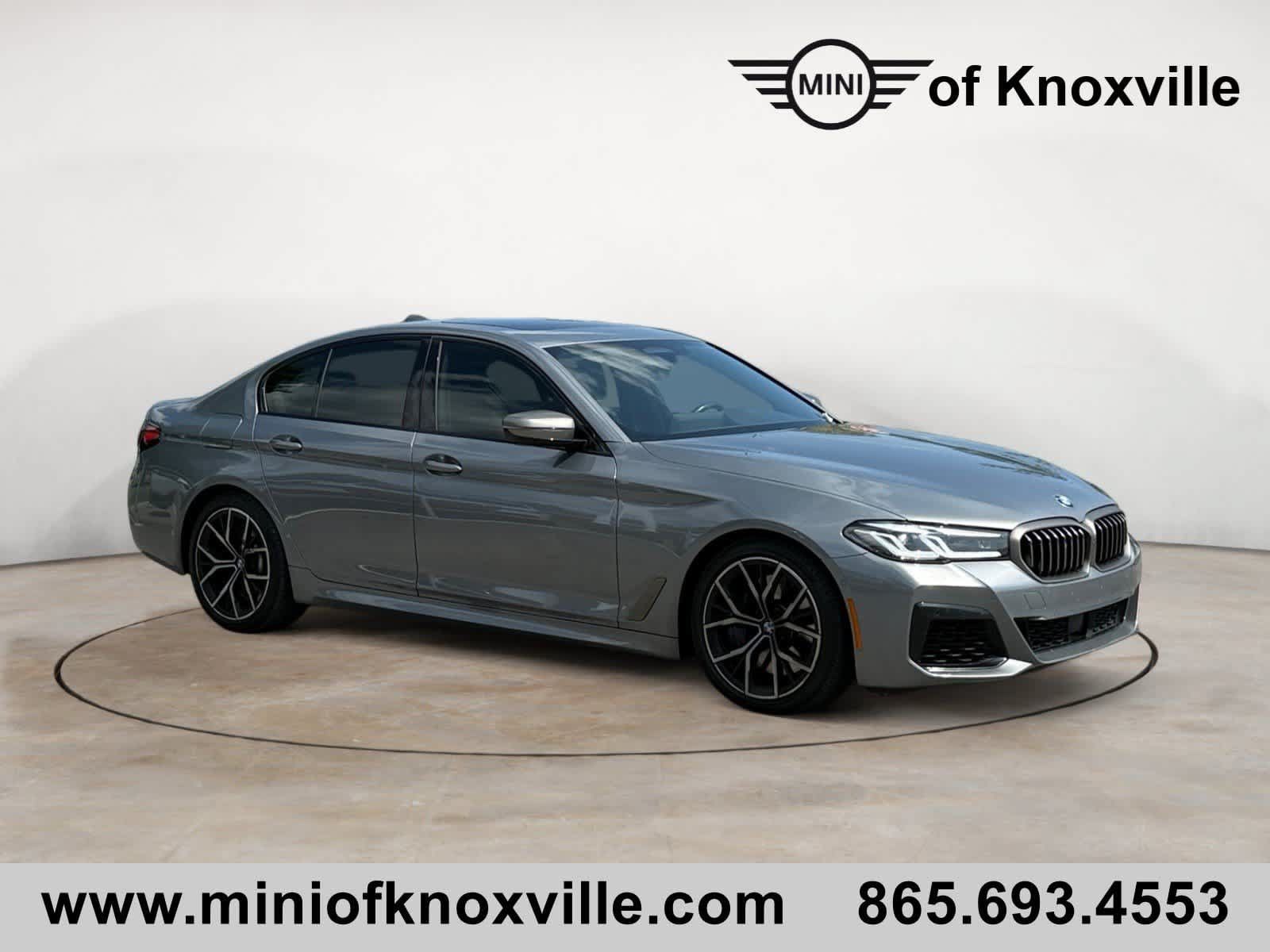Used 2023 BMW M550i xDrive AWD/4WD image 1