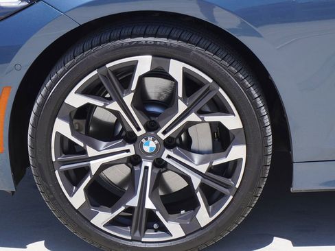 Used 2025 BMW 330i Sedan RWD image 4