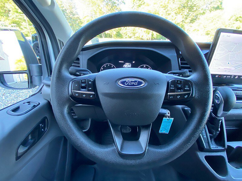 Used 2025 Ford Transit 350 XLT RWD image 19