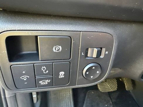 Used 2024 Hyundai Ioniq 6 SEL AWD/4WD image 8