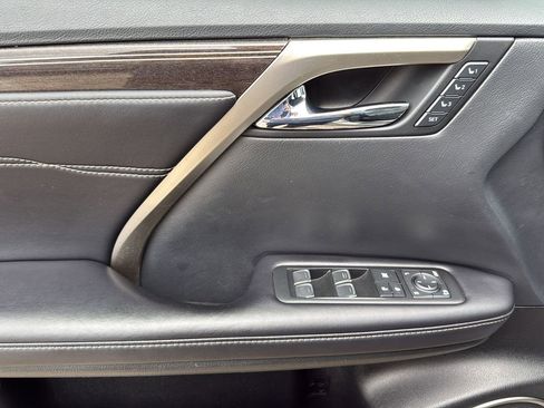 Used 2020 Lexus RX 350 FWD w/ Luxury Package image 11