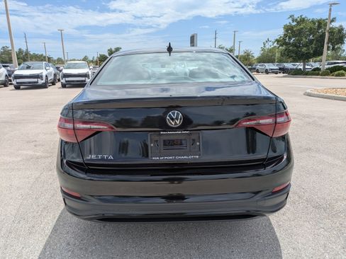 Used 2024 Volkswagen Jetta S FWD image 5