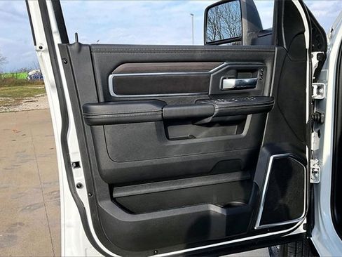 New 2026 RAM 3500 Laramie w/ Max Tow Package image 10