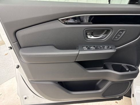 New 2026 Honda Pilot EX-L image 17